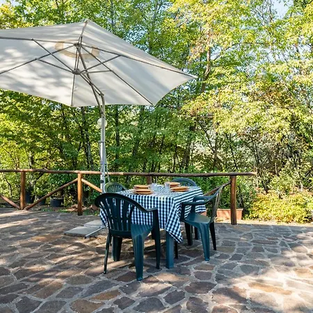Holiday home Il Colletto Romantic Stonehouse *