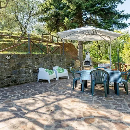 Il Colletto Romantic Stonehouse Pescia