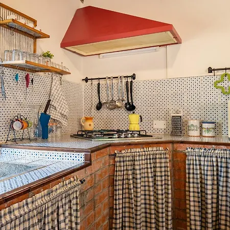 Vakantiehuis Il Colletto Romantic Stonehouse *