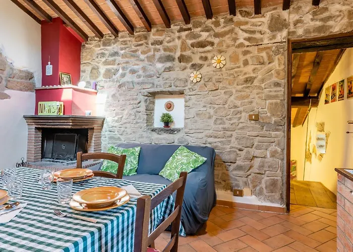 Il Colletto Romantic Stonehouse בית נופש